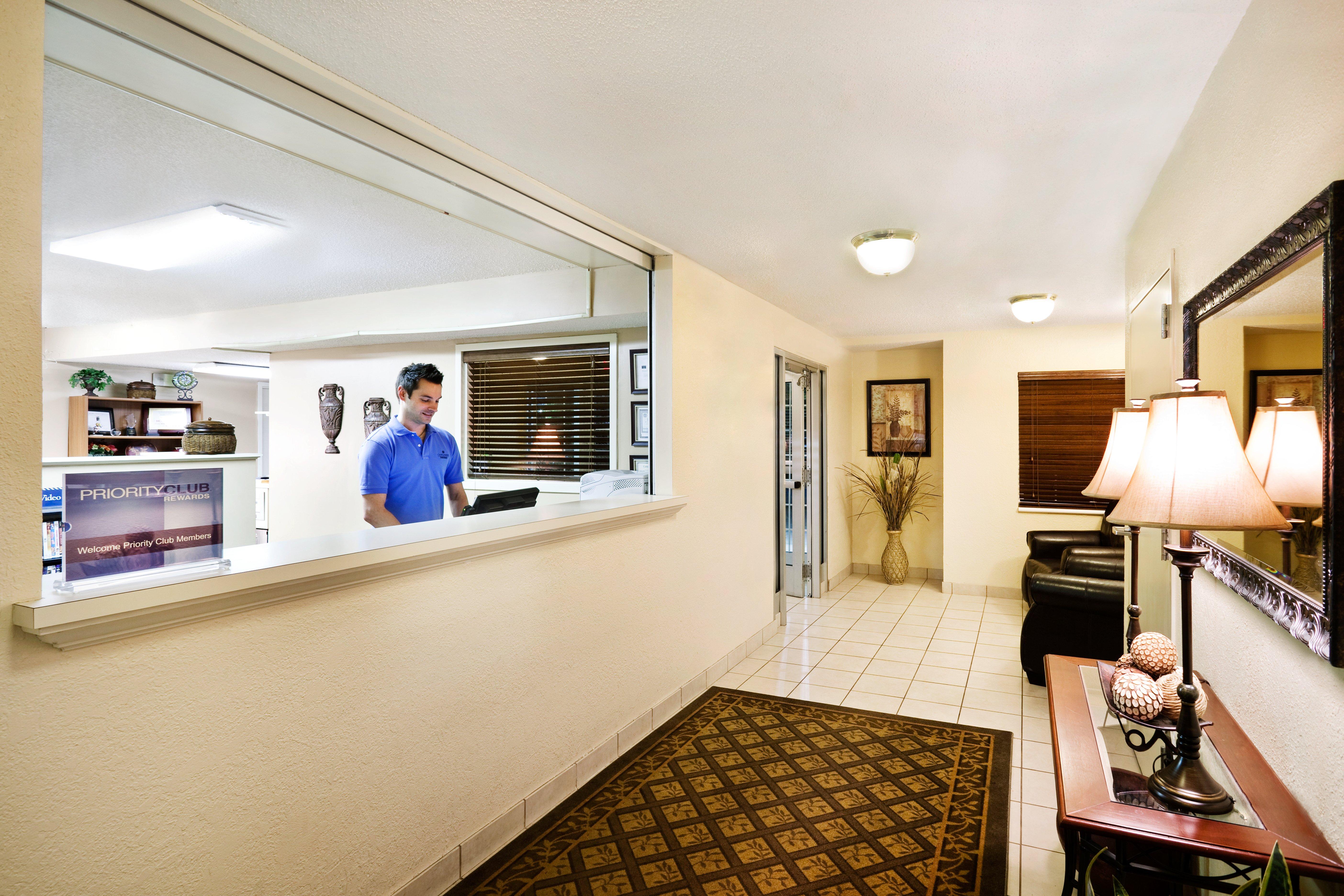 Sonesta Simply Suites Knoxville Bagian luar foto