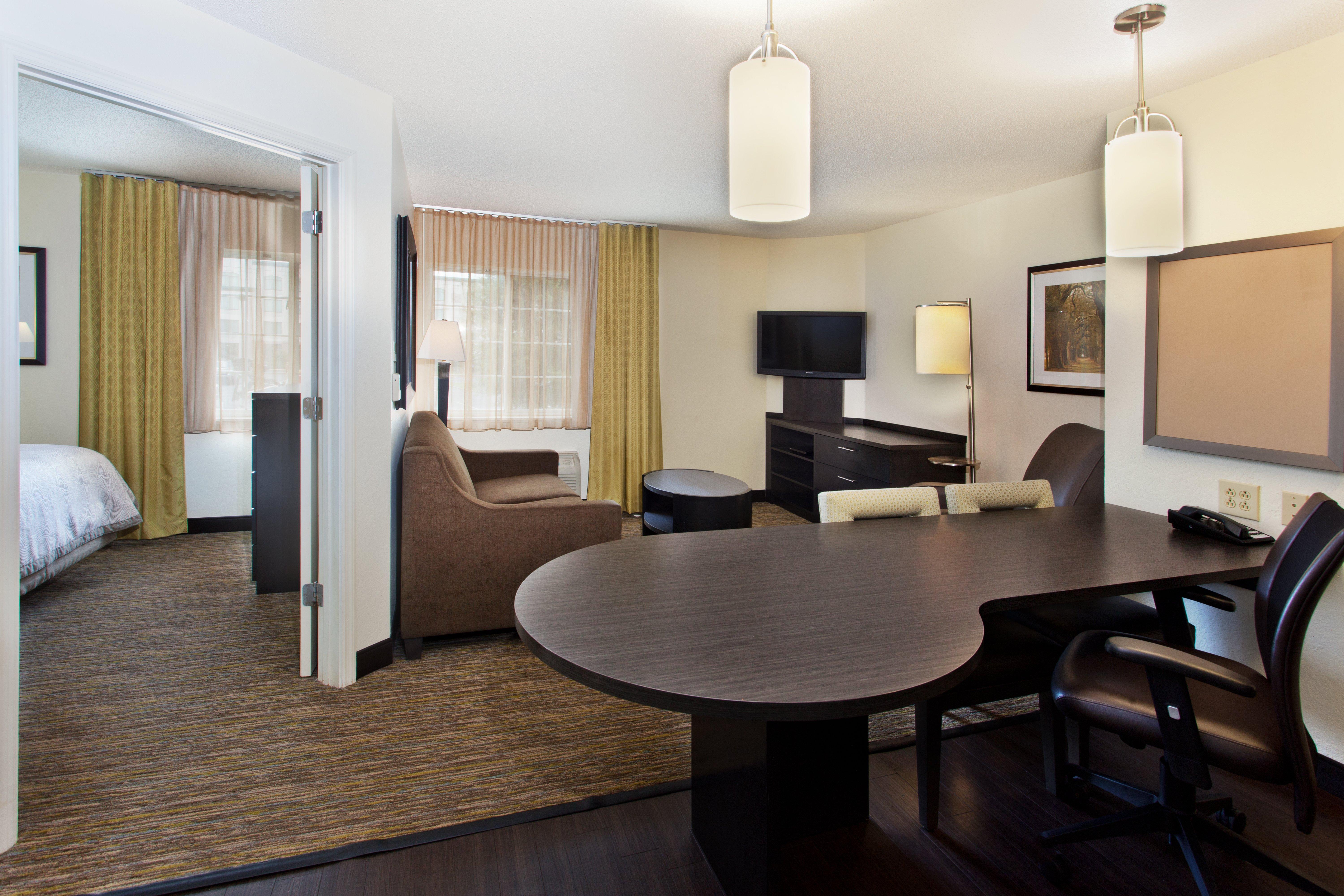 Sonesta Simply Suites Knoxville Bagian luar foto